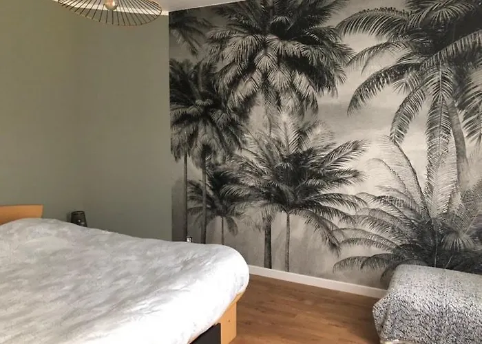 24h Du Mans Bed & Breakfast